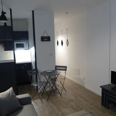 Face A La Des Minimes Ponant 3 Appt 407 *